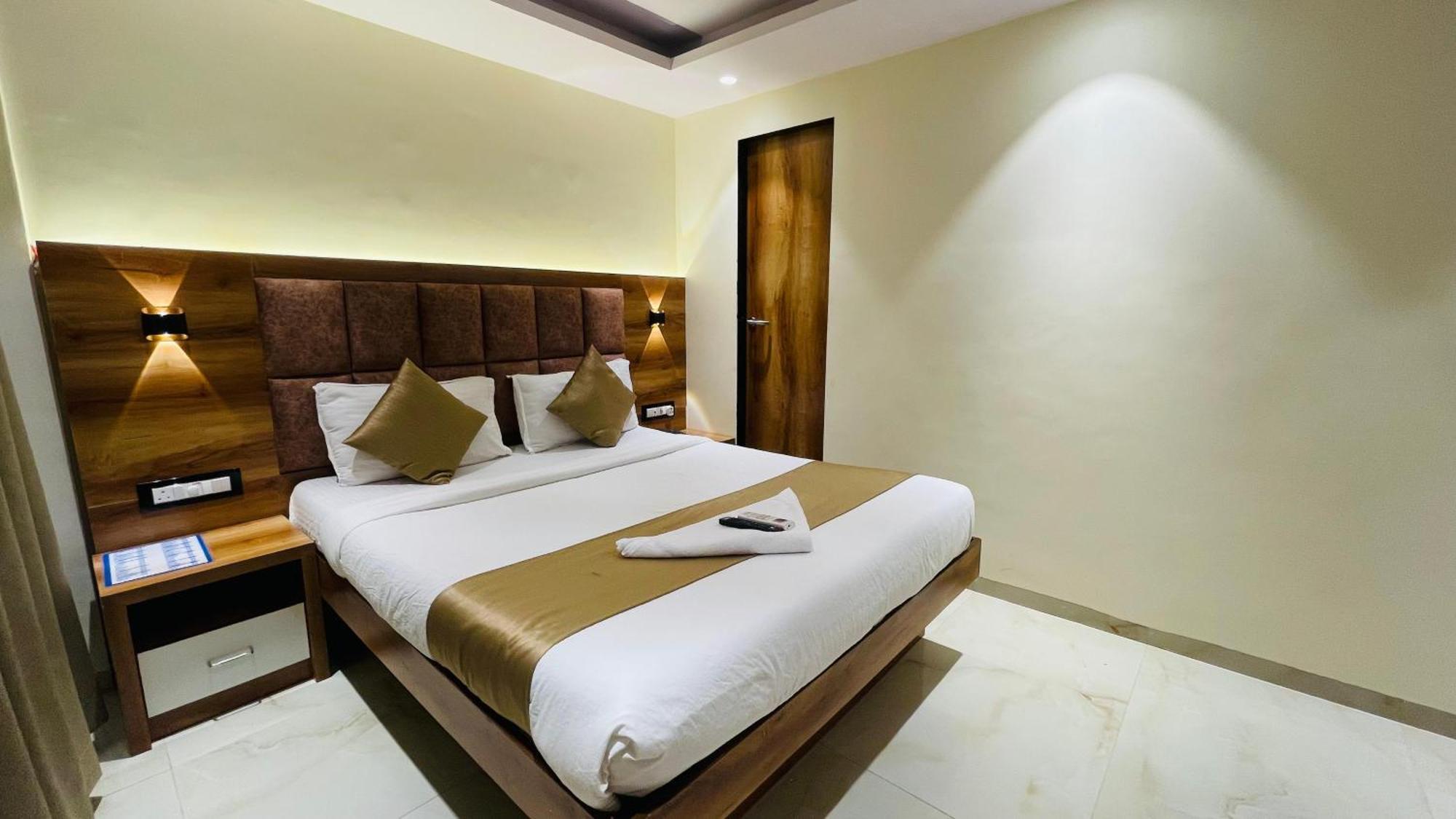 Hotel Arma Residency Mumbai Exterior foto