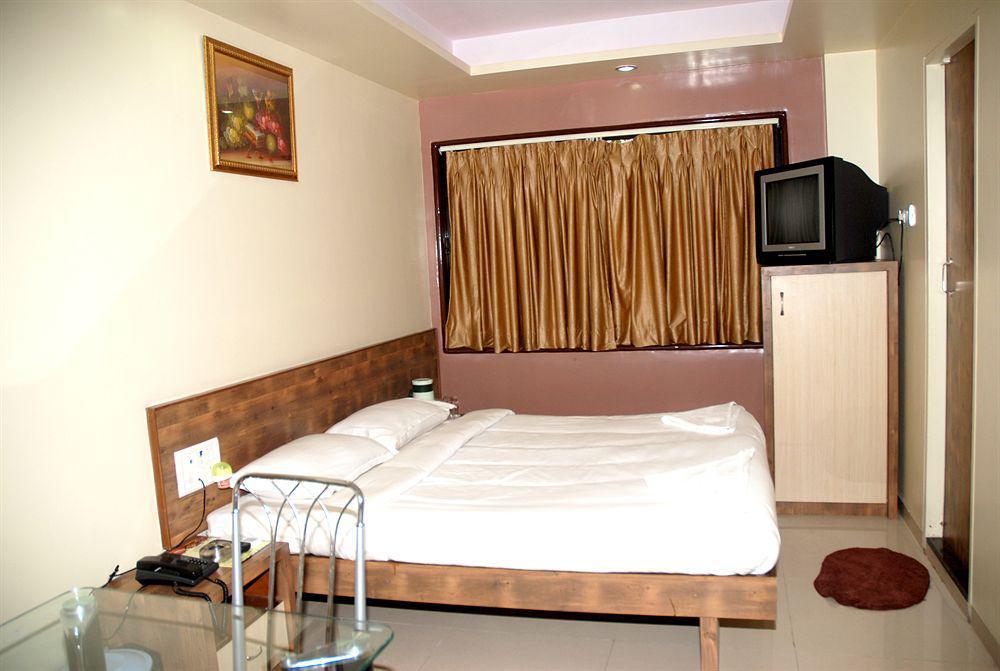 Hotel Arma Residency Mumbai Exterior foto